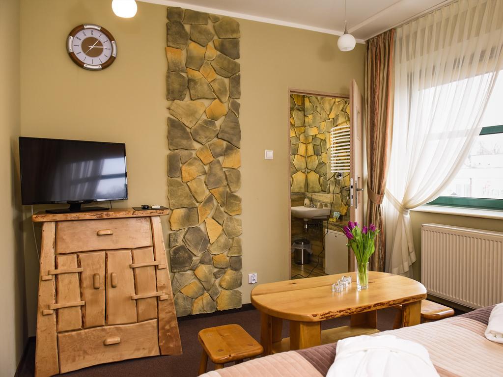 Spa Apartment Parkowy 霍伊尼采 外观 照片